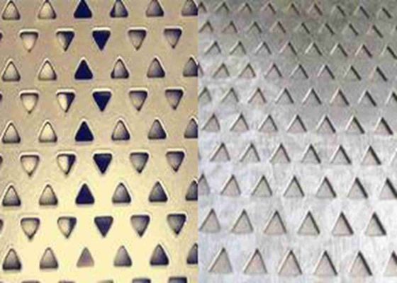 Driehoeksgat 3mm tot 10mm Geperforeerd Metaal Mesh For Noise Reduction