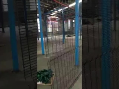 Anti-opklimmen gelast hek