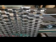 Plat vierkant geweven decoratief metalen gaas van roestvrij staal of van aluminium