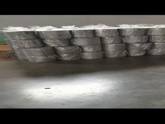 Op maat gemaakte gebreide roestvrijstalen mesh Corrosiebestendige onregelmatige hoopvorm